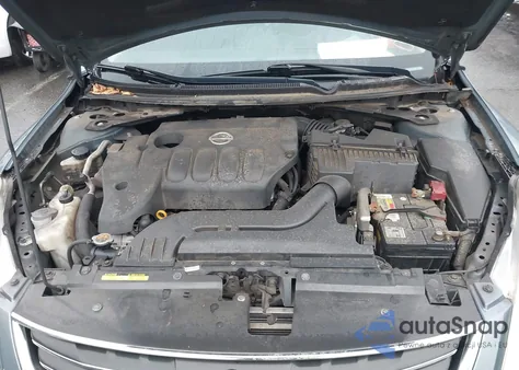 2011 Nissan Altima 2.5 S z USA, uszkodzony, nr VIN 1N4AL2APXBC151311